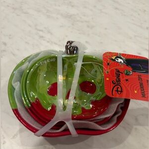 Disney Snow White Halloween Villains Poisoned Apple Iridescent Measuring Cups